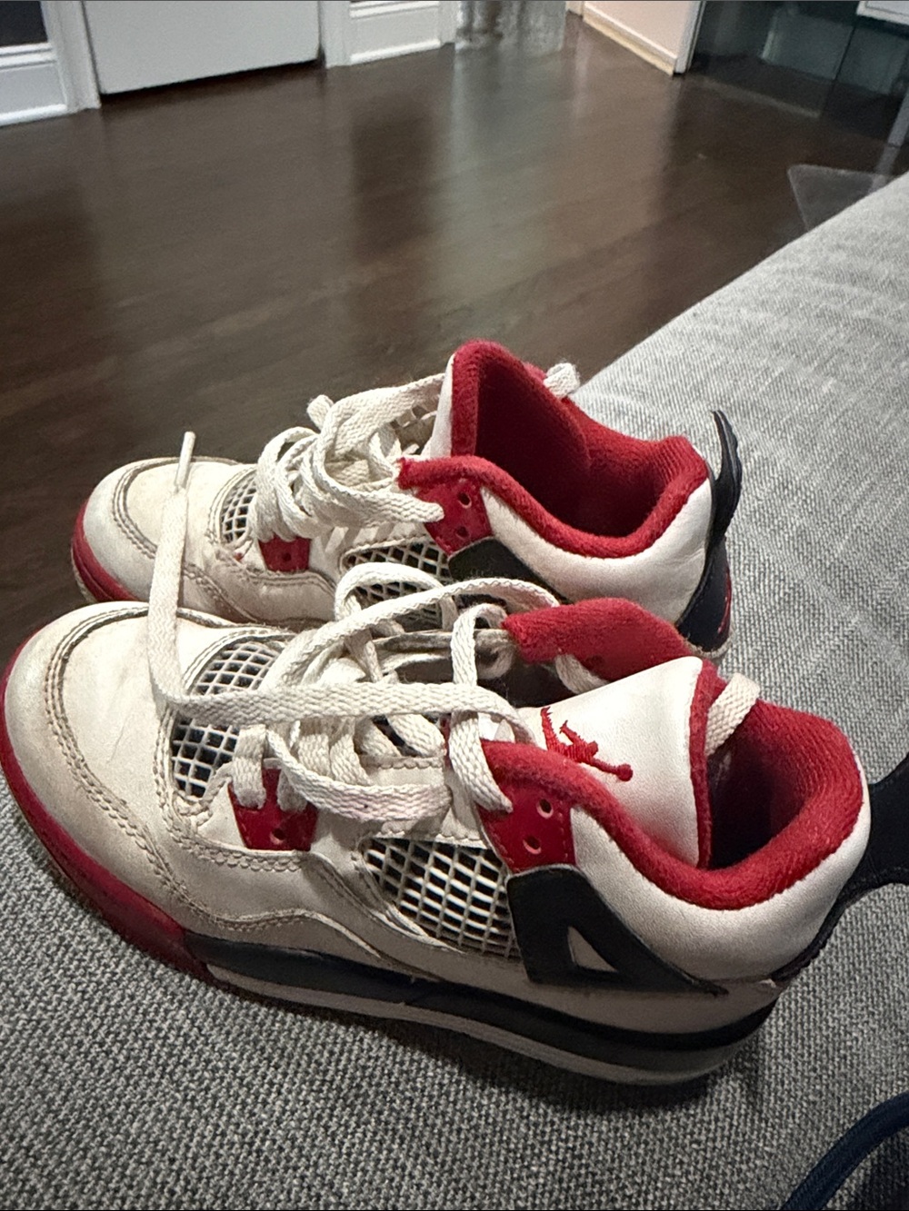 Air Jordan 4 Retro "Fire Red" (Preschool / Little Kids size 11C
